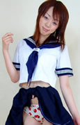 AV女優 結城リナ 夏セーラー服